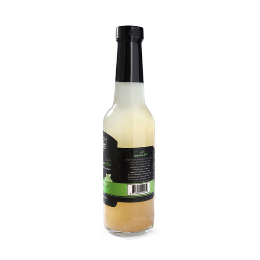Organic apple vinegar